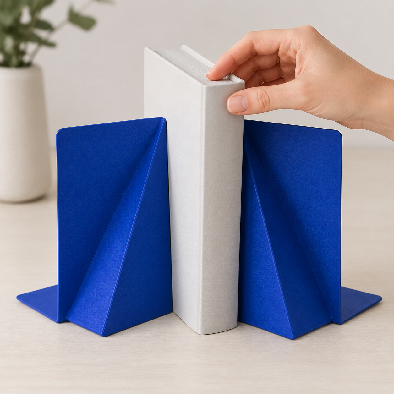 FrameSlope Bookend Set