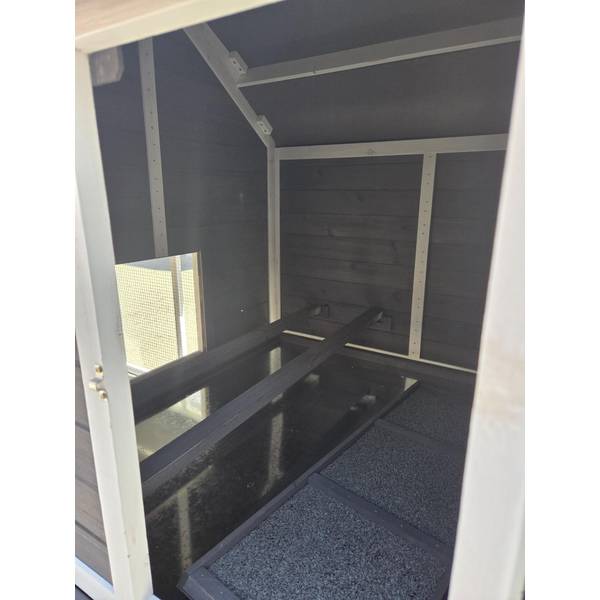Rugged Ranch Cheyenne Chicken Coop