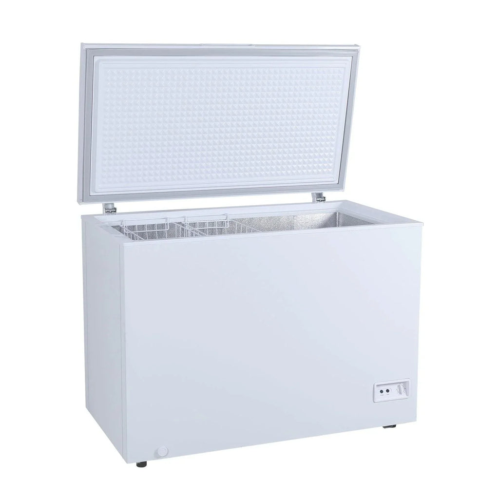 Avanti CF10F0W 10 Cu. Ft. White Chest Freezer
