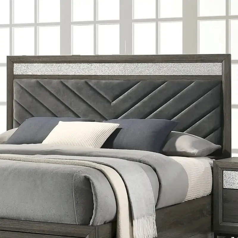 Contemporary Grey 6-Piece Platform Bedroom Set by Furniture of America - Heinisk Collection