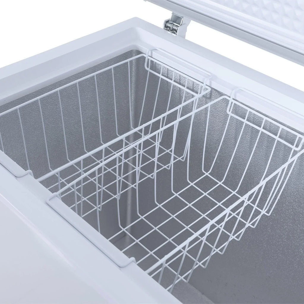 Avanti CF10F0W 10 Cu. Ft. White Chest Freezer