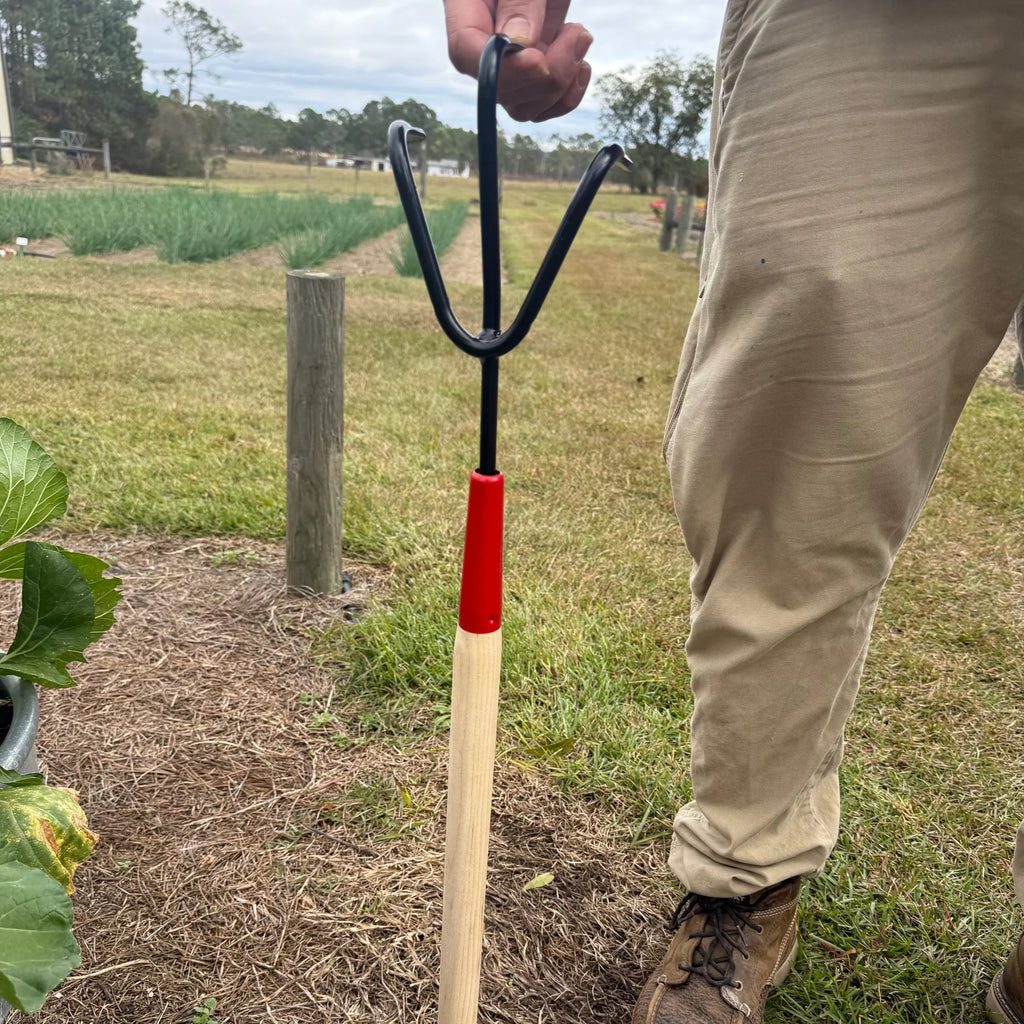 Short Triple Tine Cultivator