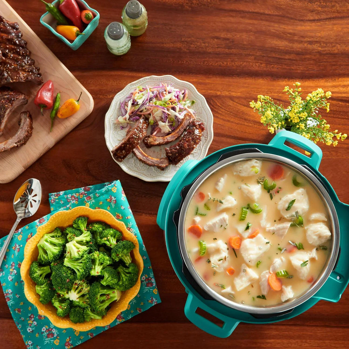 2025 The Pioneer Woman Sweet Rose 6-Quart Instant Pot Duo