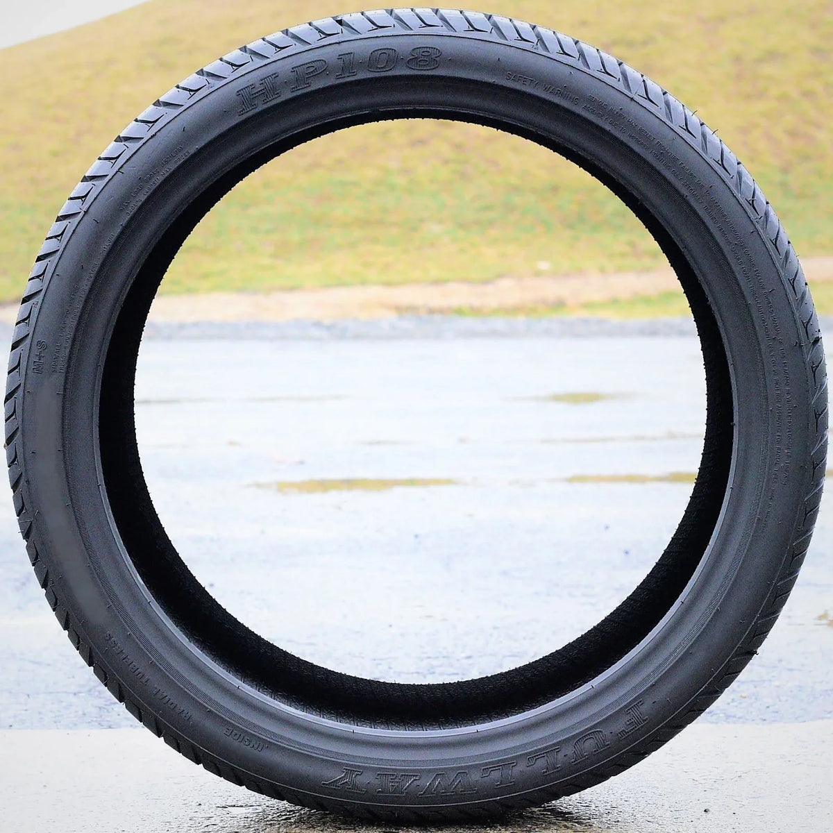 Fullway HP108 245/45ZR18 245/45R18 100W XL High Performance a/S All-Season Tire