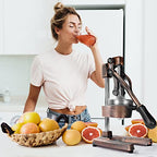 Zulay Kitchen Cast Iron Orange Juice Squeezer Heavy Duty, Easy to Clean, Professional Citrus Juicer Durable Stainless Steel Lemon Squeezer Sturdy Manual Citrus Press & Orange Squeezer (Copper): Home & Kitchen