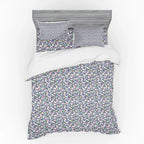 Floral Duvet Cover Set, Colorful Spring Blossom Flowers Repetitive Hand Drawn Like Pattern, Bedding Set with Shams and Fitted Sheet, 3 Sizes